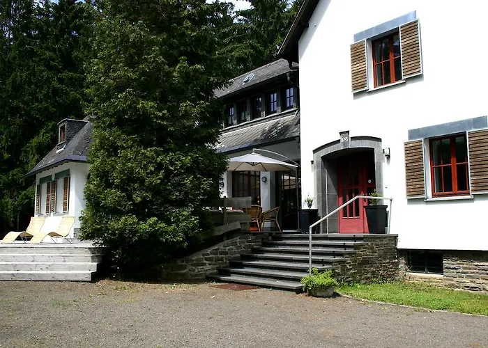 Waldhotel Am Nuerburgring מלון