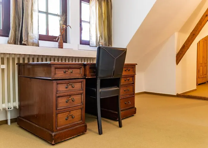 Waldhotel Am Nuerburgring מלון 3*