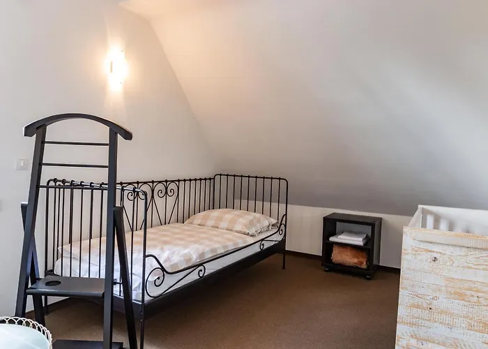 Waldhotel Am Nuerburgring מלון Baar (Rhineland-Palatinate)